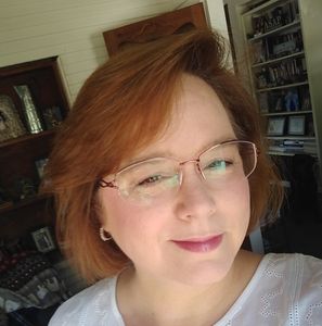 Meet your Posher, Gina